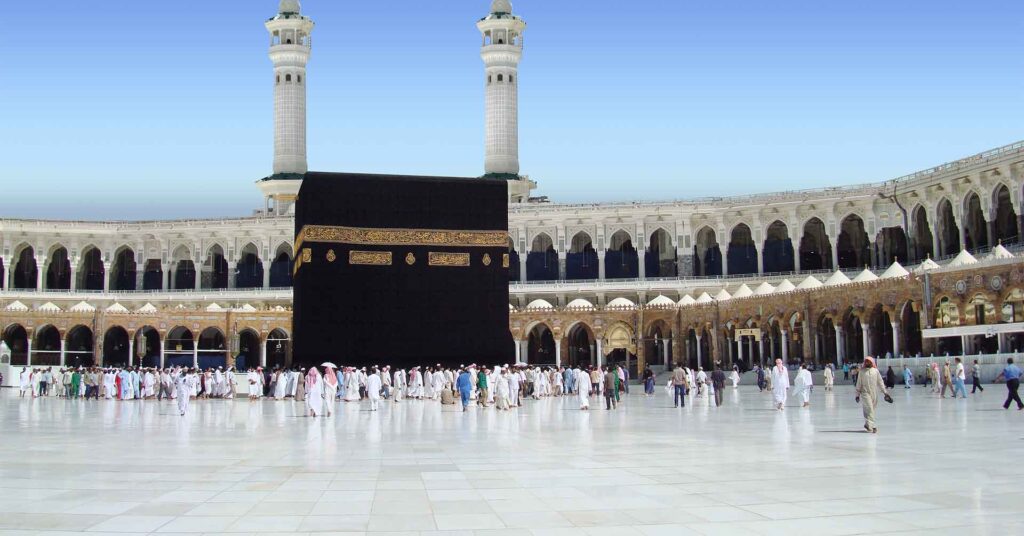 Hajj and Umrah are beautiful journeys of worship, but they also demand physical strength, patience, and smart planning, especially in hot weather and large crowds.