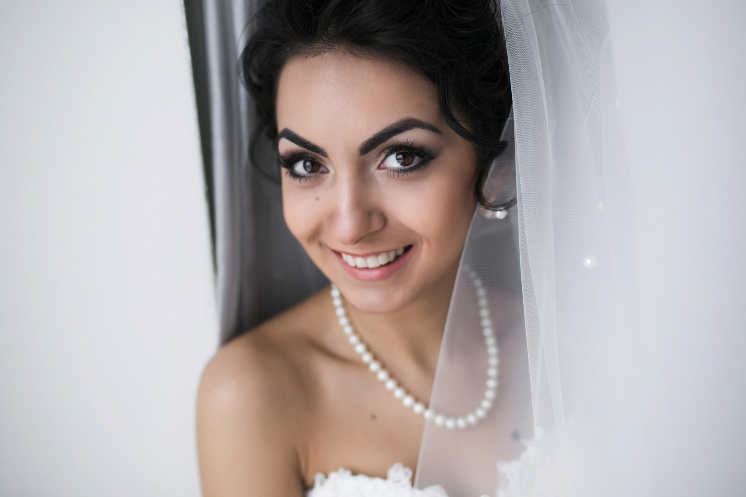 Buy Pearl Jewellery Online: A Smart Guide to Choosing Authentic Pearl Designs